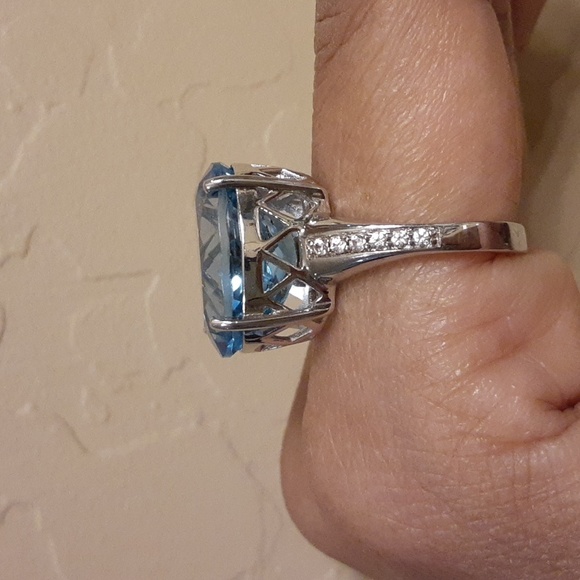 925 Genuine Blue and White Topaz. FIRM. - Picture 4 of 10